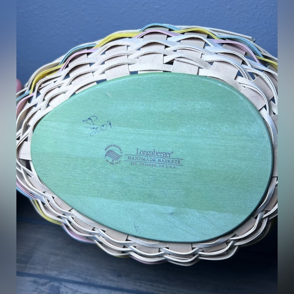 Longaberger 2009 Egg Shaped Easter Basket Combo w/Lid, Liner, Protector & Tie-on - Picture 8 of 16